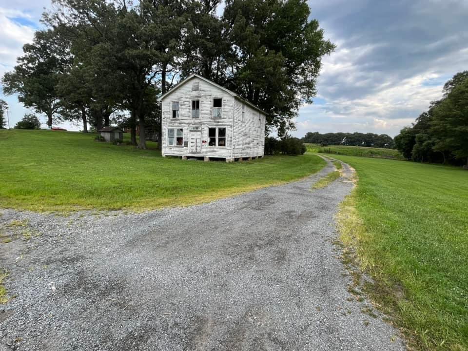 JamesBaronPR's tweet photo. Louisa, Virginia https://t.co/FnZxEyqLPU