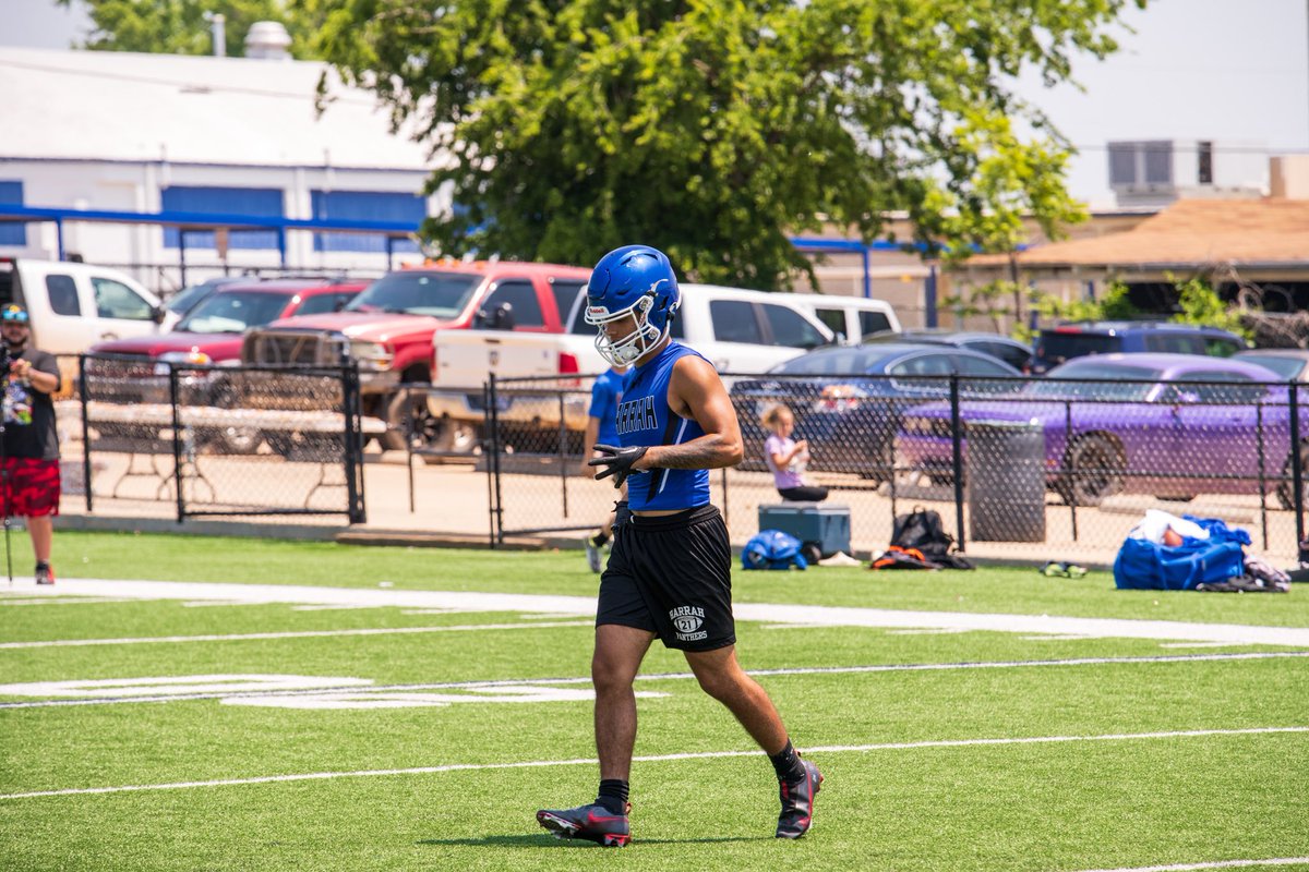 devon macaraig tweet media