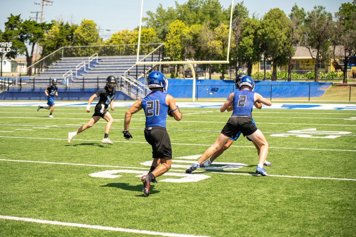 devon macaraig tweet media