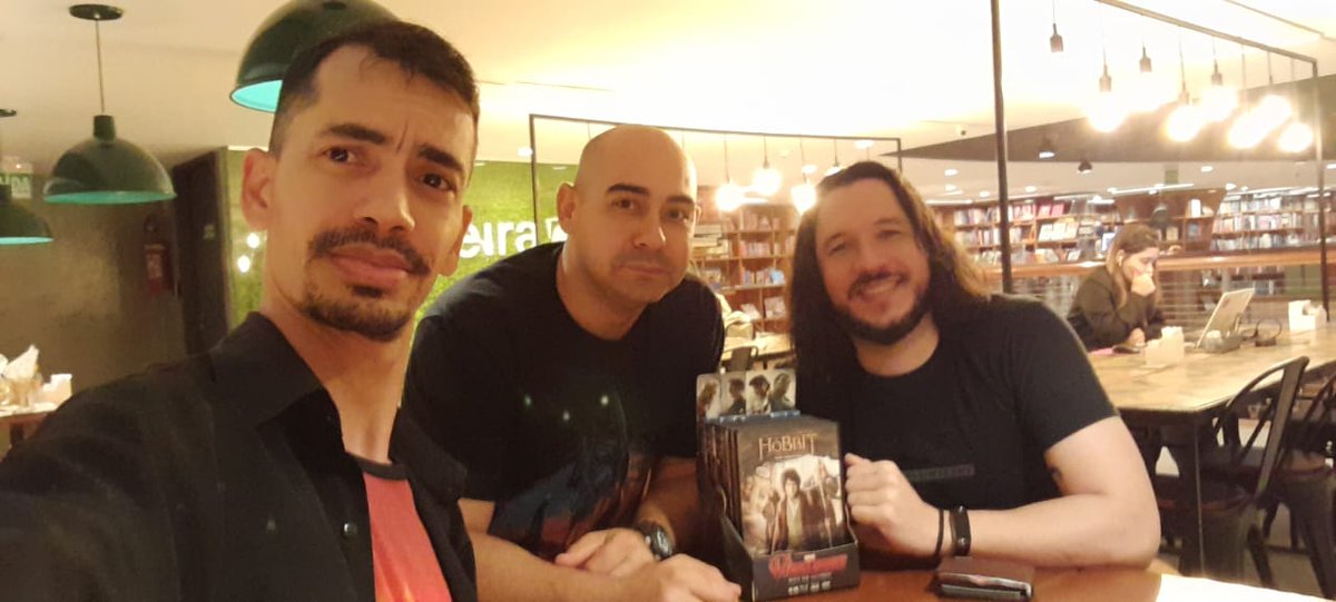 toca_pe_'s tweet photo. 3° Encontro presencial realizado com sucesso !
Muitas histórias da Terra Média, debates, explicação, mimos, brindes e prêmios.
#Tolkien #TocaPE #Recife #EncontroPresencial #ConselhoBranco https://t.co/yAOu4ePSMV