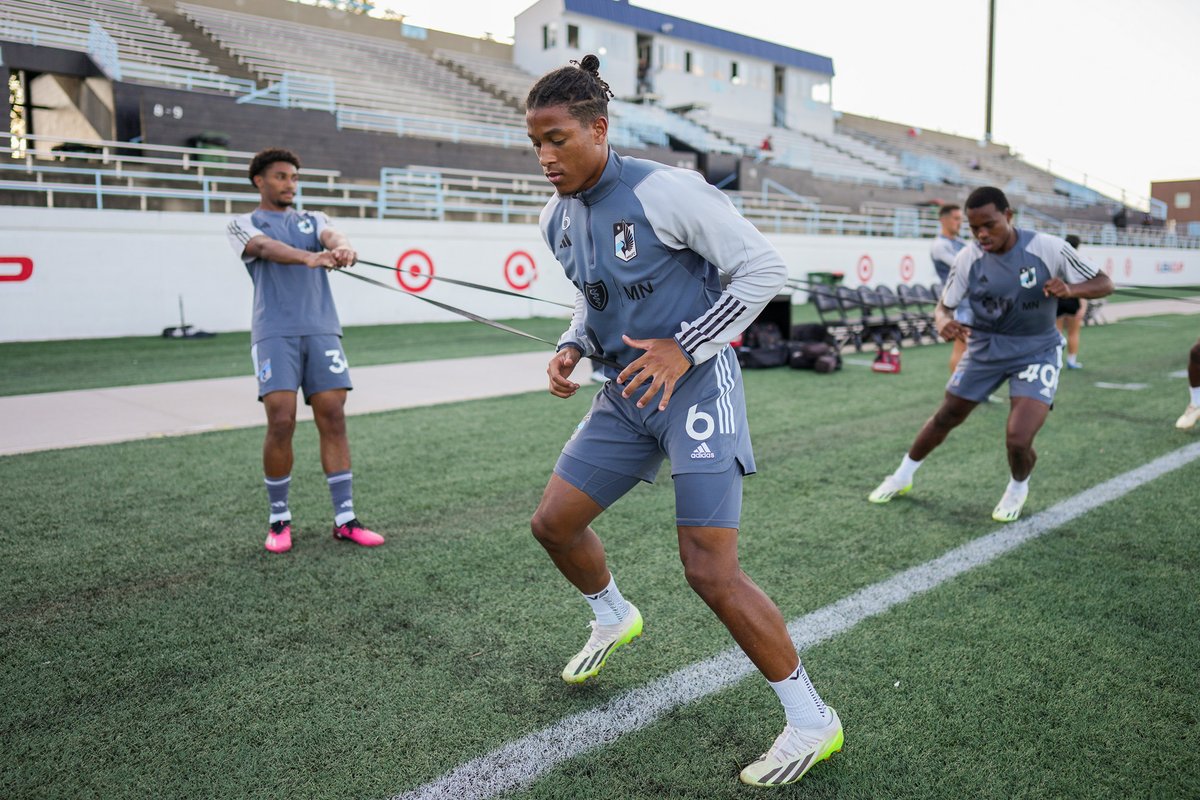 mnufc2's tweet photo. Shake, Rattle and Roll. Let's go.

#MINvSJII | #MNUFC2 https://t.co/065qdnjHxy