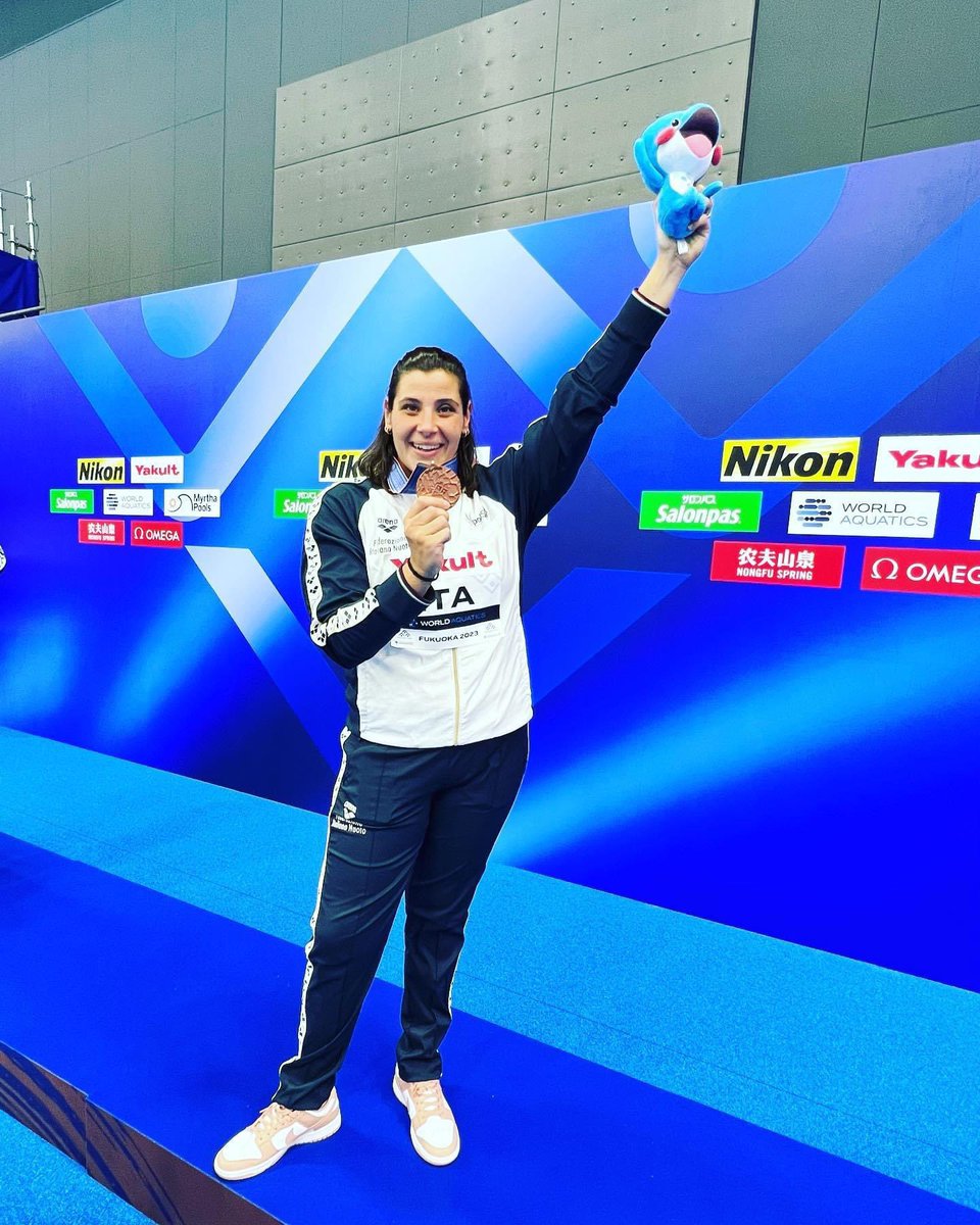 7rosaWP's tweet photo. #Setterosa, bronzo mondiale a #Fukuoka2023

📸 👉👇

1) Roberta Bianconi
2) Lucrezia Cergol
3) Valeria Palmieri
4) Dafne Bettini

#7rosa https://t.co/f6e8O3Ub4U