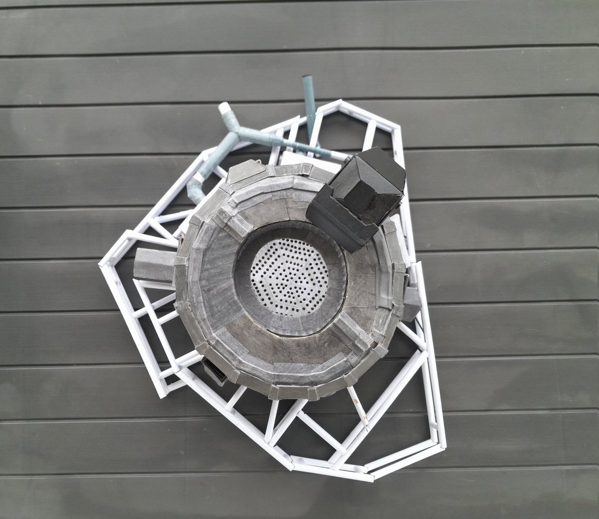 oumuamuaisweird's tweet photo. OLM pad upgrades #SpaceX #Starship https://t.co/Fkdap3bpgq