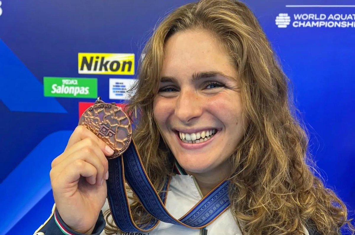 #Setterosa, bronzo mondiale a #Fukuoka2023

📸 👉👇

1) Valeria Palmieri e Claudia Marletta
2) Giuditta Galardi e Chiara Tabani
3) Aurora Condorelli, Valeria Palmieri, Dafne Bettini e Claudia Marletta
4) Giuditta Galardi 

#7rosa