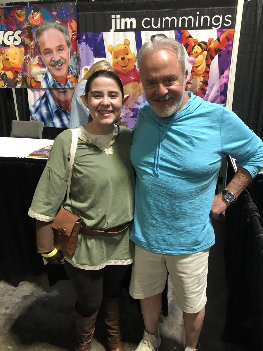 AlledracS's tweet photo. If got to meet the amazing @Jimcummingsacme today! Thank you for coming to visit us! Stay Dangerous! https://t.co/i7YBUKUtLa