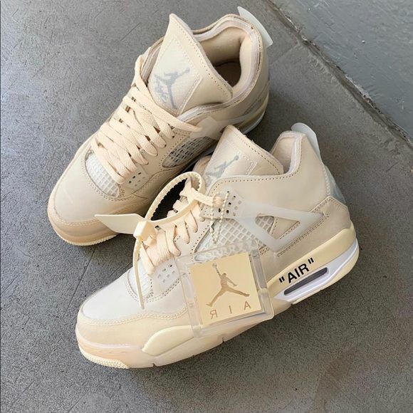 KickzSub11859's tweet photo. Air Jordan 4 'Off White' Sneakers
~Link in Bio~ for Referral Discount

Stay Tuned for more Deals

#Jordan #shoesaddict #sneakers #sneakerhead #footwear https://t.co/FmC9tPS1AW