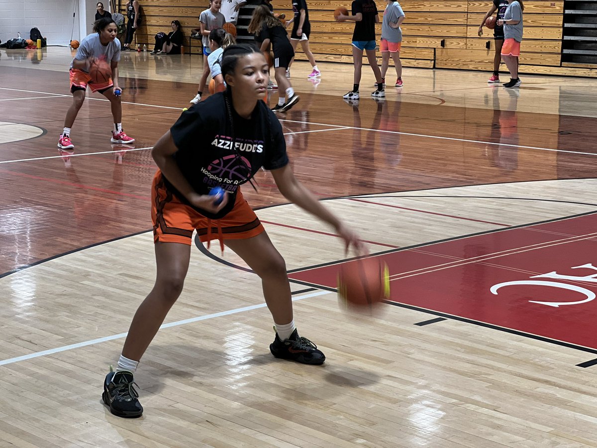 Day 1 is in the books! If you missed out on registering for this years’ Hooping For A Cure bball camp, you missed out on new skills and the Counselor/Camper workout in the PM session! It’s NOT too late to join tomorrow’s sessions! Register @ hoopeducation.com!