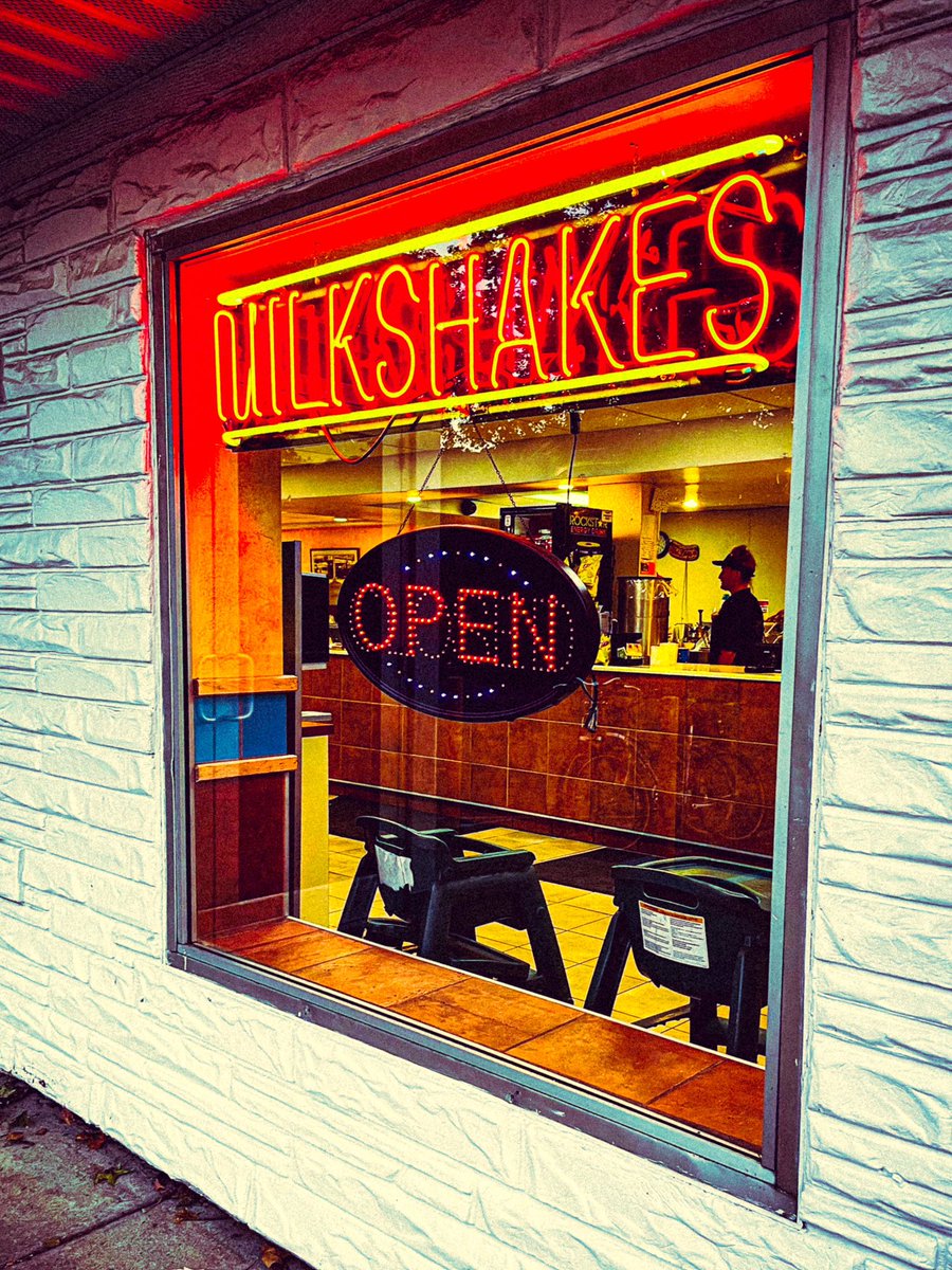 Don’t mind if I do

#milkshakes #hotsummernights 

#365in2023 

#photography by me.