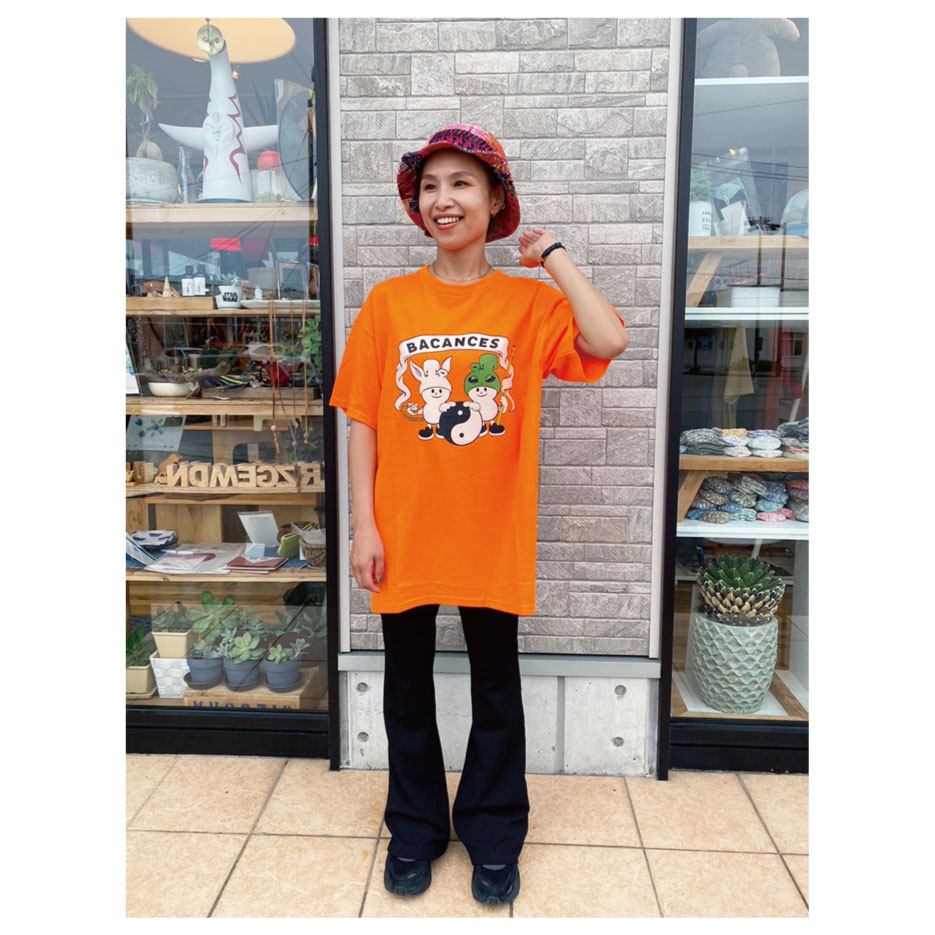 evoluir2002's tweet photo. 『BACANCES』
□ headwear_BC AFRICAN HAT/AFRICAN
□ top_BC S/S T WHITE RABBIT BONGMAN/org
#evoluir
#金沢市 #静岡市
#bacances
#hat #ハット #tshirt #tシャツ
#rabbit #神出鬼没 #bongman https://t.co/CtAX6M4cBu