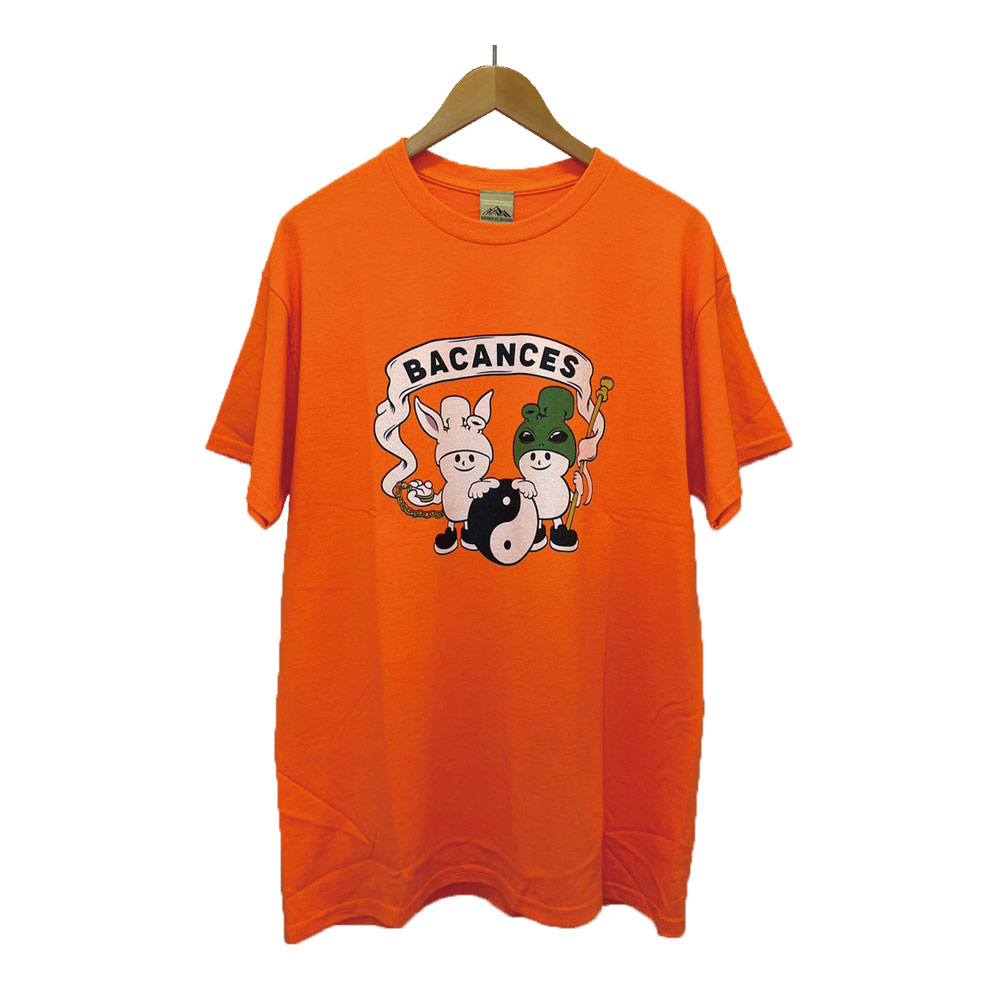 evoluir2002's tweet photo. 『BACANCES』
□ headwear_BC AFRICAN HAT/AFRICAN
□ top_BC S/S T WHITE RABBIT BONGMAN/org
#evoluir
#金沢市 #静岡市
#bacances
#hat #ハット #tshirt #tシャツ
#rabbit #神出鬼没 #bongman https://t.co/CtAX6M4cBu