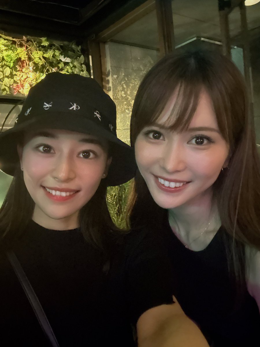 直筆サイン　岡本詩菜 BBM2024 INFINITY 90枚限定横版直筆サインカード 岡本詩菜(ポーカー) 即決