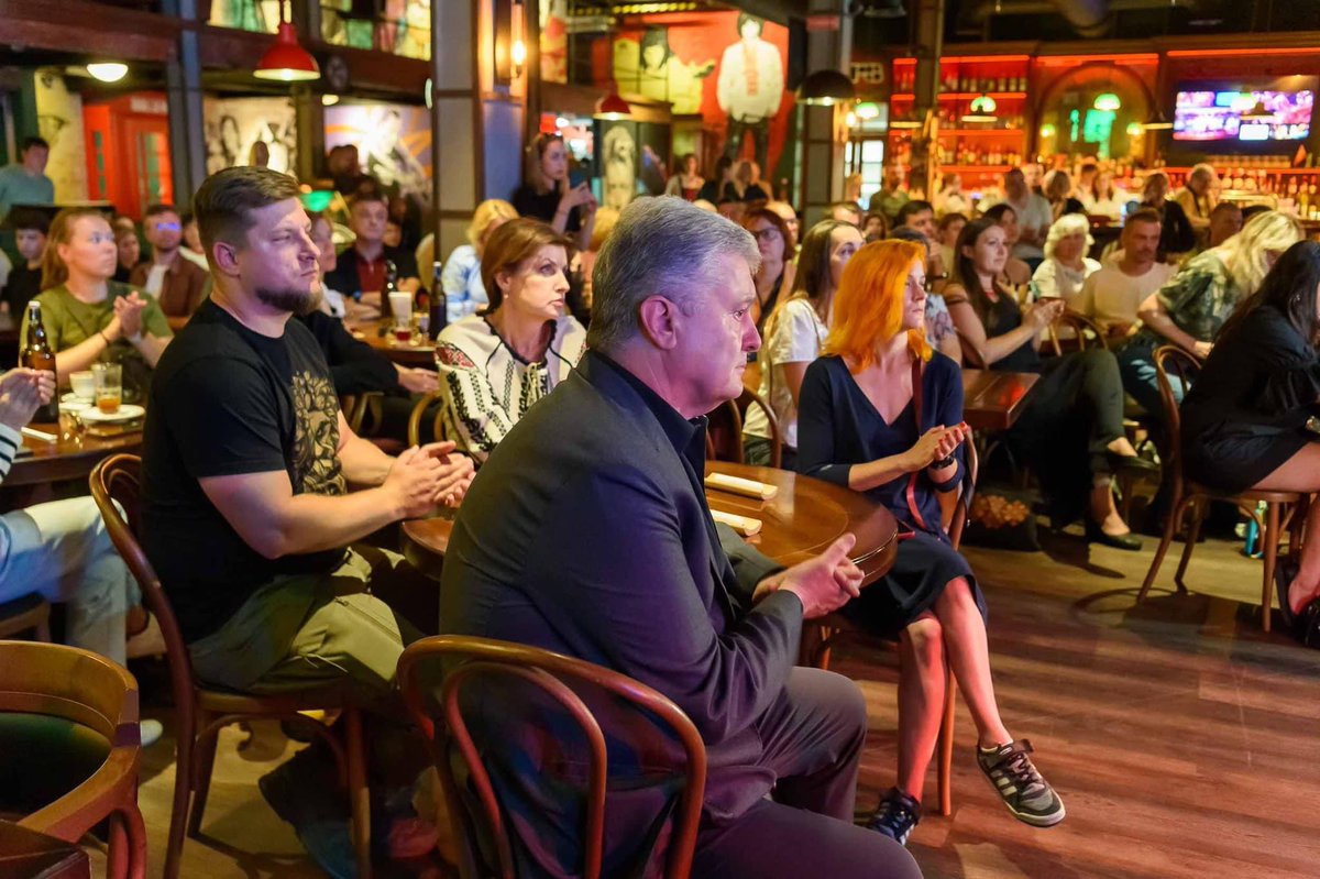 ГО "Res_Publika. Брати по Зброї" відтепер має ім'я Гліба Бабіча.

Про це у Вечір памʼяті Гліба Бабіча повідомив Олександр Погребиський, який разом із Глібом створював і розвивав організацію.