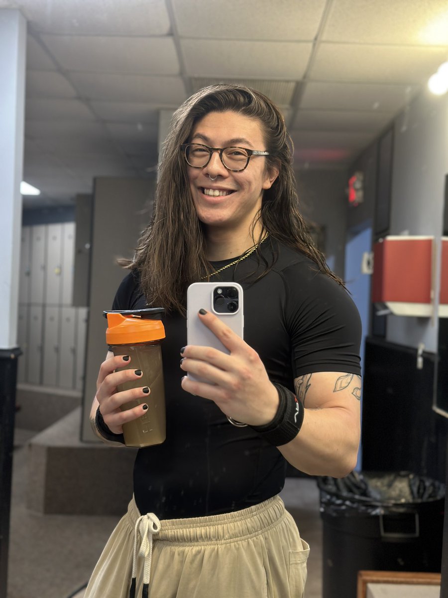 Danny tweet media
