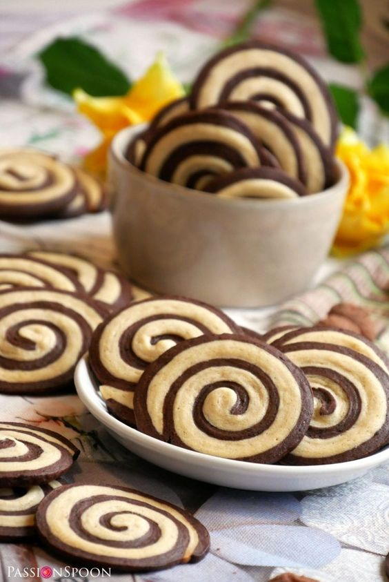 PassionSpoon1's tweet photo. Recipe 🍪 https://t.co/LtQtDuDxuL

Gorgeous swirl cookies flavoured with vanilla and cocoa create a perfect festive treat. They are crunchy, very light and just enough sweet. Delicious and buttery, they come together quickly and easily.
#food #cookies #delicious #recipes https://t.co/pL5zt0W7Yl