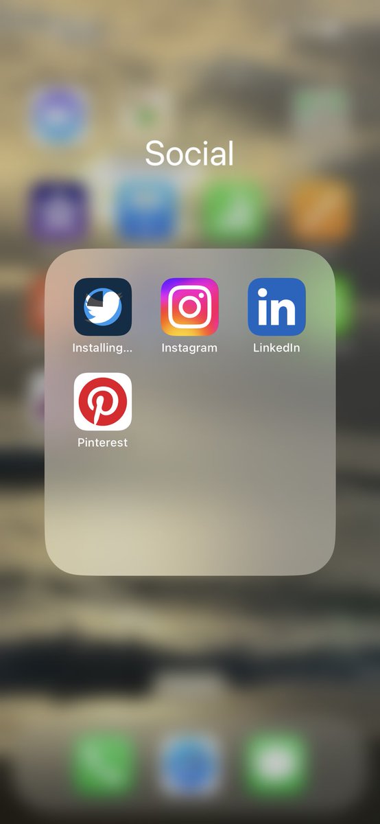 aactionshots's tweet image. The moment before the bird disappeared #twittertox #tewittetbird #twitterx