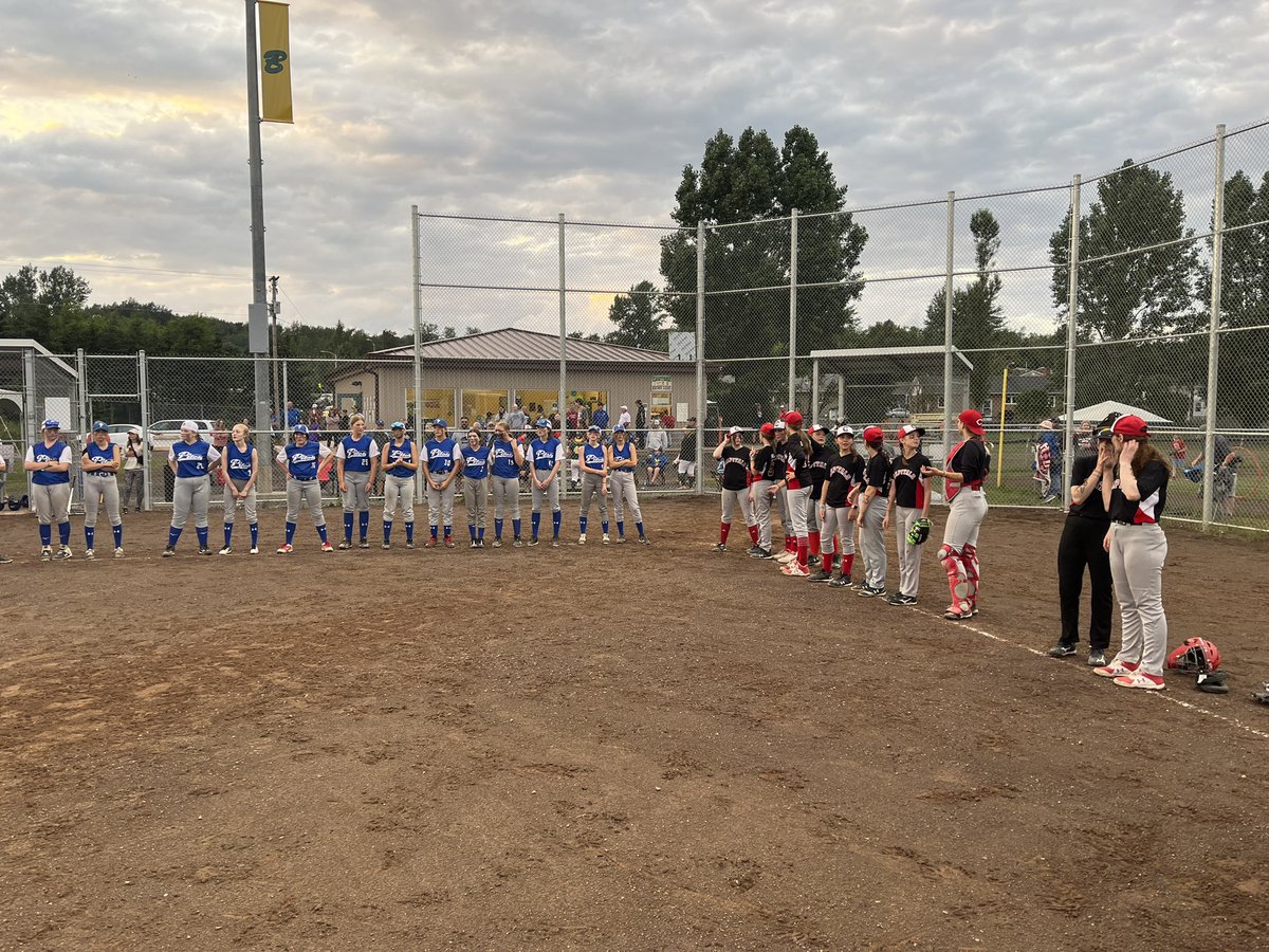 Our 14U A girls had a massive come from behind win tonight against a very good team from Gander. Eileen Grenning was the POG and Kaia Barrington picked up the most spirited player. Way to go girls!  Another early game tomorrow! <a href="/baseballstjohns/">Baseball St. John's</a> <a href="/BaseballNL/">Baseball NL</a>