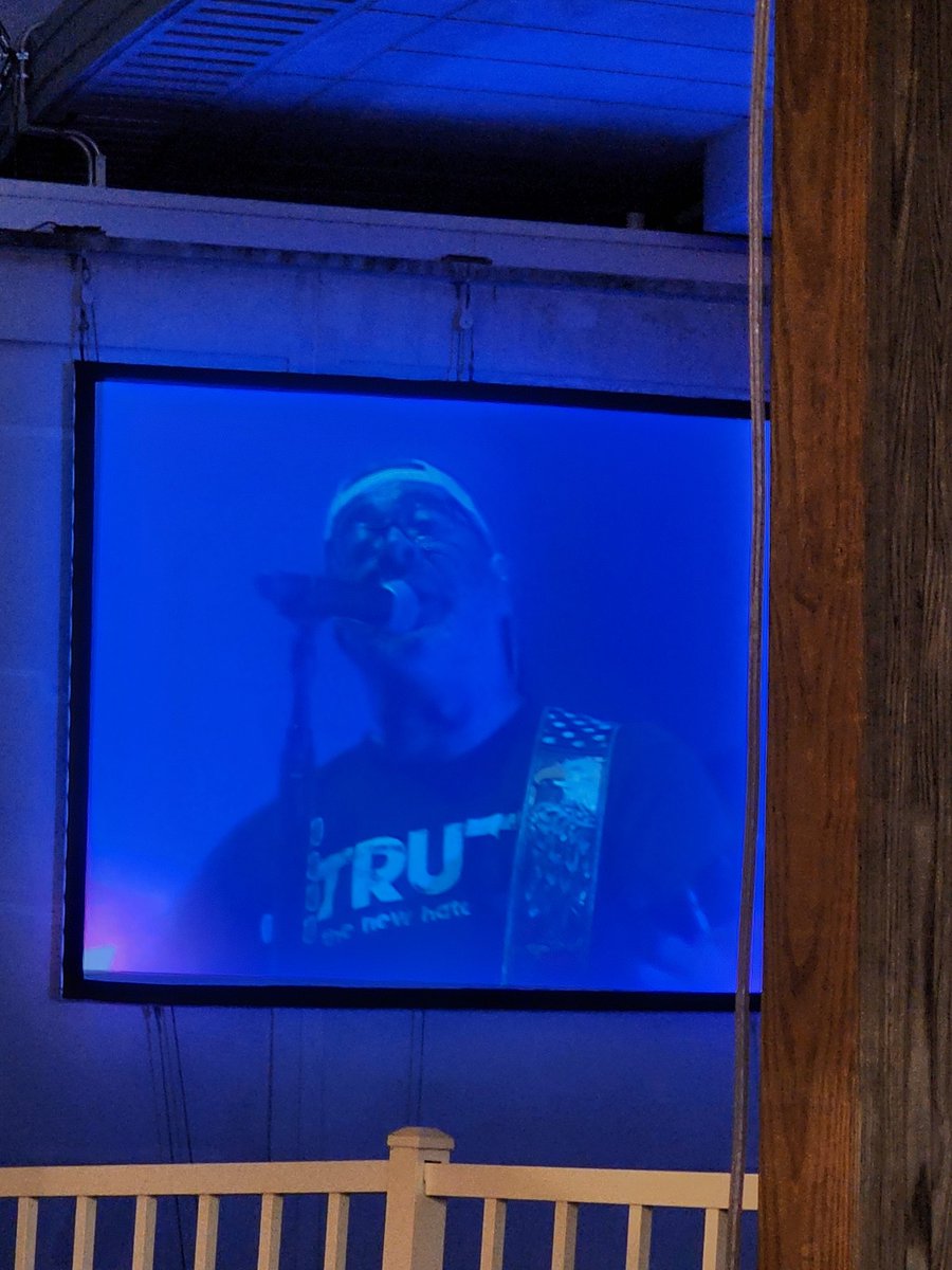 DJ_Darrell's tweet photo. @Staind @Aaronlewismusic @PNCArtsCenter  Thank you for Rocking the F*** out in NJ! You guys are timeless. https://t.co/8vcy4uNpKa
