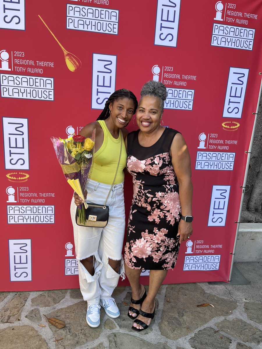 Shepherd’s Door at the Pasadena Playhouse! #STEW was fantastic and the cast was magnificent! #cityofpasadena #blackwomenrock 
#shepherdsdoor #DomesticViolence