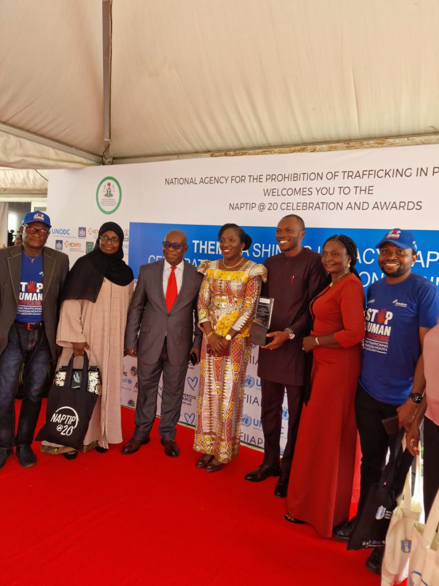 AjogiAduojo's tweet photo. Our CTIP efforts has been recognized with a well deserved award from the Federal Government anti - trafficking agency- NAPTIP. Celebrating NAPTIP @20
@AbujaJdpc
@nigeriascale
@abigailogbonna
#SayNoToHumanTrafficking
#FUNDNAPTIP
#ConfiscateTraffickingProceeds https://t.co/N3uZl1nVuz