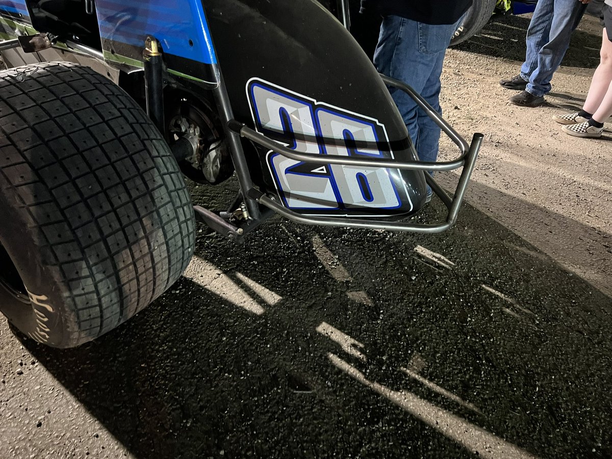 HordRaceWatcher's tweet photo. Your @AFCS_Sprints 305 podium from @FremontSpeedway:

🥇Paul Weaver
🥈Jamie Miller
🥉@JohnIvy77 https://t.co/wOMsjX50Hj
