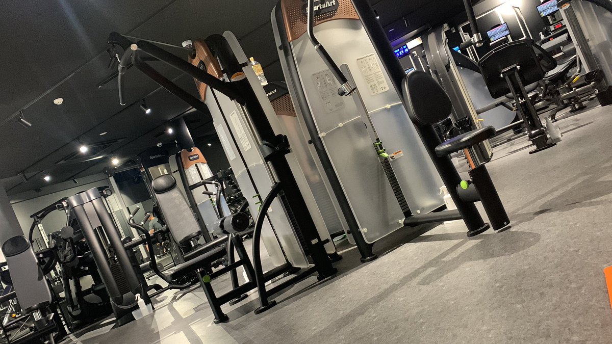 89Pko's tweet photo. ケトジェニックダイエット、筋トレ頑張る。↓年会費無料お願いします。

#ケトジェニック
#ワールドプラスジム
#今日何する？ https://t.co/ZylvsYhbVv