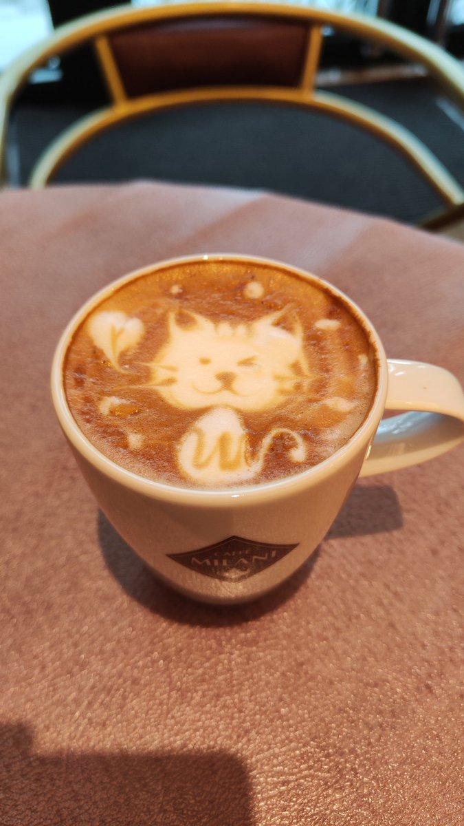 culzoy93's tweet photo. 喵~~~
愜意的週日
試營運中 依然沒人
快來找我喝咖啡啊啊啊
趁有空檔 才有特別的拉花可以拍呢~
(忙起來時誰理你 🙈)
#拉花
#latter
#latterart
#cocolate
#cocolateart https://t.co/rSisUnPpI1