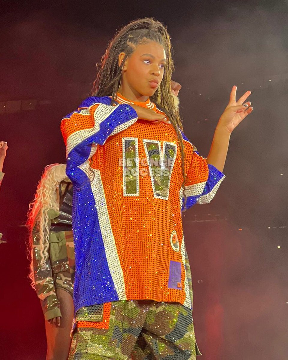 beyonceaccess's tweet photo. BLUE IVY 🔥 #RenaissanceWorldTour https://t.co/BUZcq3nMGP