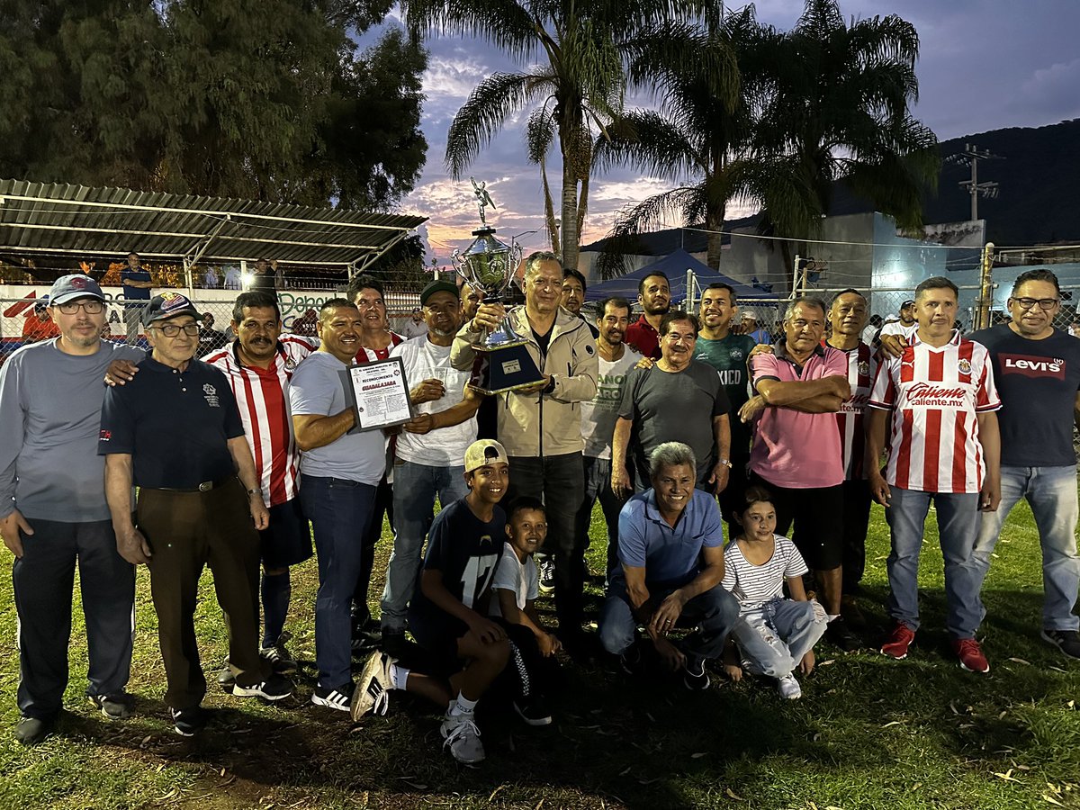 Una copa más 🏆🔴🔵⚪️