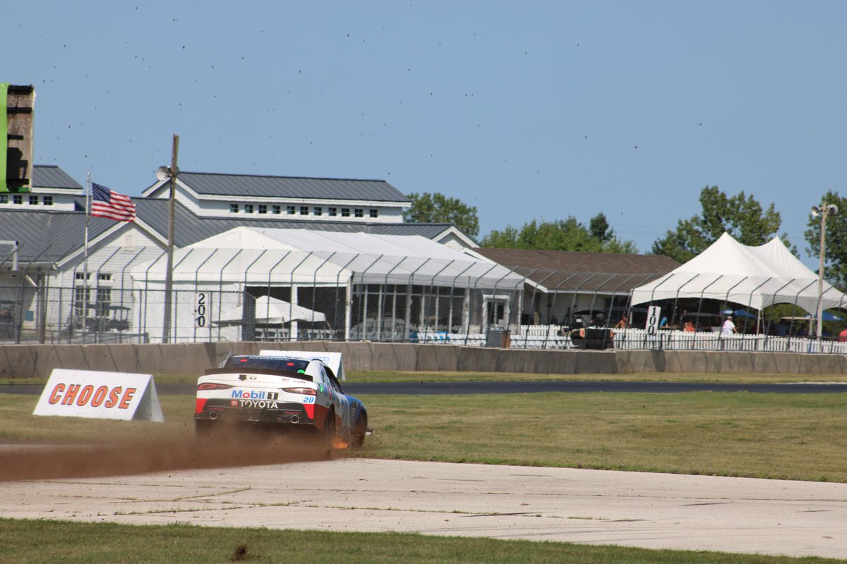 Kyle Putz tweet media