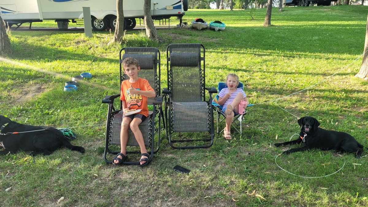 GibsonSTSEd's tweet photo. Had a fun weekend of camping with @bailey_denea and the kids. Looking forward to Fall weekends where the temps don't have us regretting all of our life choices thus far. https://t.co/H0rMluwEAz