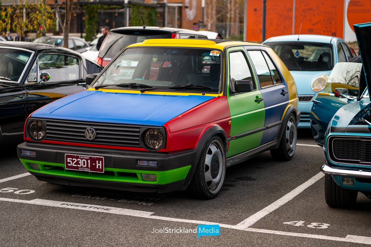 joelstrickphoto's tweet photo. 1/3 Some sights from the recent #SuperMild Event in Melbourne #ClassicCarOwnersVictoria https://t.co/REHmUGElXN