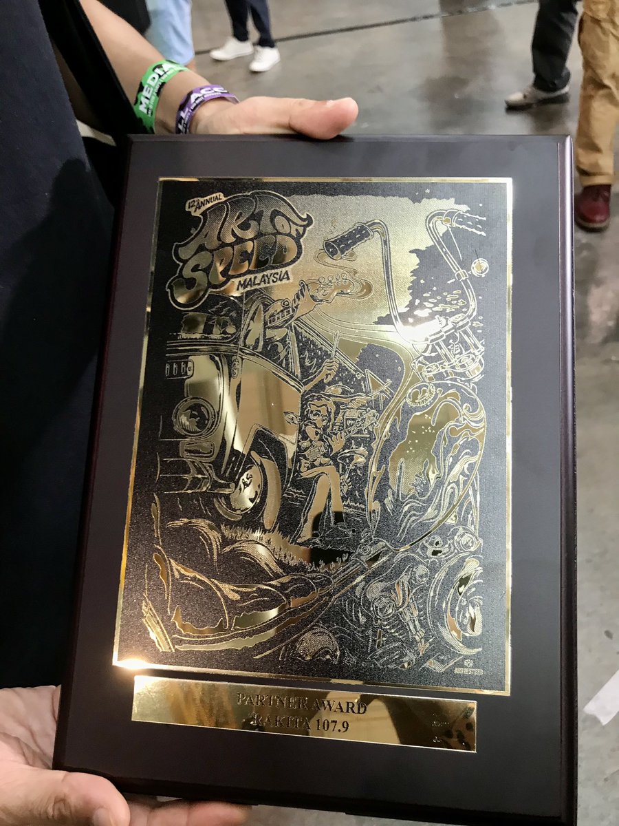 Rakitamy's tweet image. Rakita 107.9 sangat berbesar hati dipilih menjadi Radio Rasmi acara SoundCircus Festival 🎪 

Terima kasih Art of Speed Malaysia! Big up to the whole #AOS2023 team! 👏🏼

#SCF2023 #RaikanBezaMu