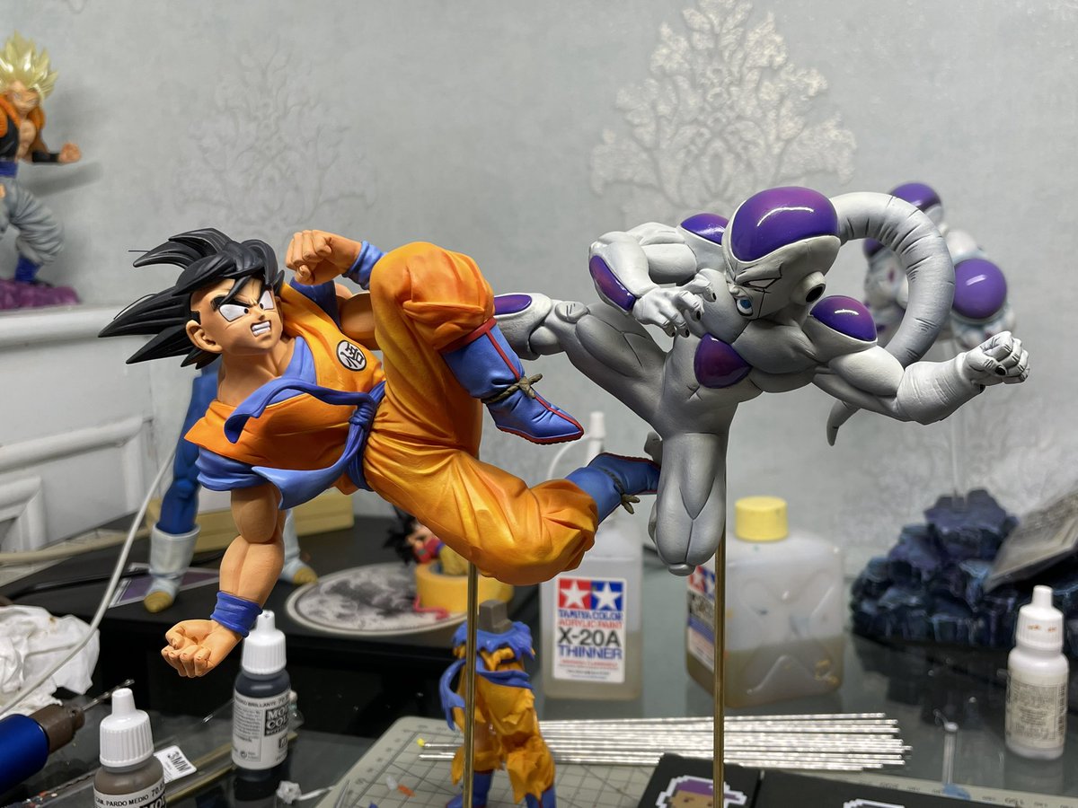 競爭對手
孫悟空vs弗利薩
參考大全集
塗裝：Pask