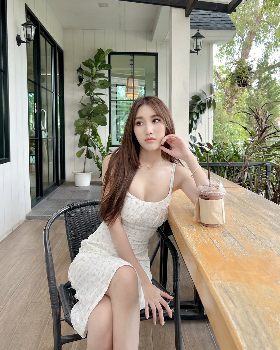 BESTKAMSINGG's tweet photo. ใสใส กินโกโก้😝🤎 https://t.co/3bZ1VG42a1