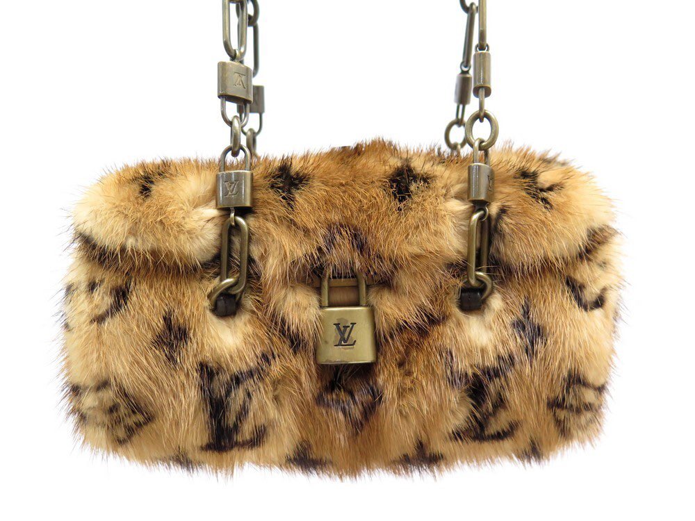 on X: Louis Vuitton, Mini Mink Popillon bag.  / X