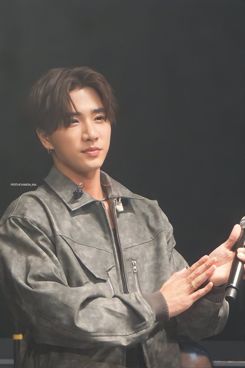 PERTHCHIMON_INA's tweet photo. 🥰🥰

#GMMTVMUSICONxTOKYO
#GMMTVMUSICONxTOKYOxPerth
#GMMTVMUSICONDAY1
#PerthTanapon 
#KDPPE https://t.co/aWGfV0ASdO