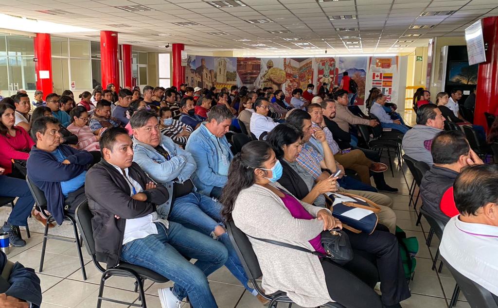 El cuerpo académico y personal administrativo de la <a href="/UPTxOficial/">Universidad Politécnica de Tlaxcala</a>, culminó la semana de capacitación que se desarrolló del 24 al 28 de julio, con el objetivo de brindar una educación integral y de calidad, así como fortalecer los vínculos y la labor docente.
#UnaNuevaHistoria