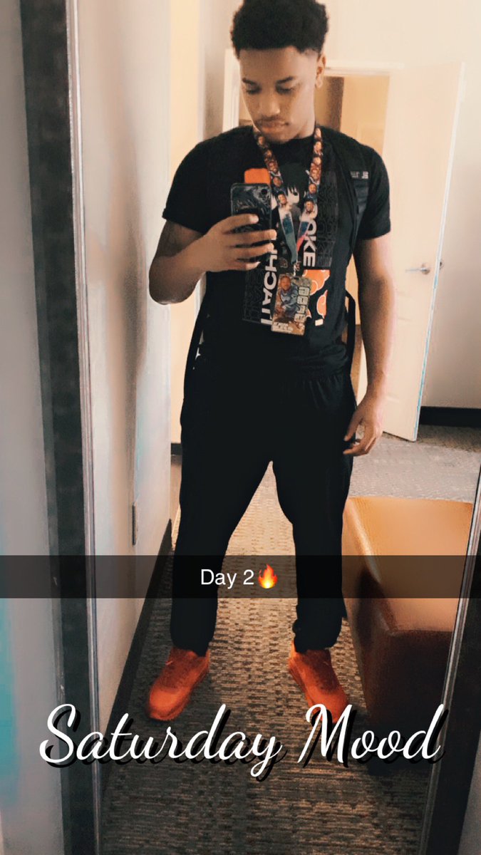G0ATWilliams's tweet photo. Day 2 of Dreamcon👏🏾I’m loving it #Dreamcon2023 #AMP #somebros #rdcworld #anime #cosplay #YouTube #youtubechannel #twitch #twitchstreamer https://t.co/u1rL8mShRh