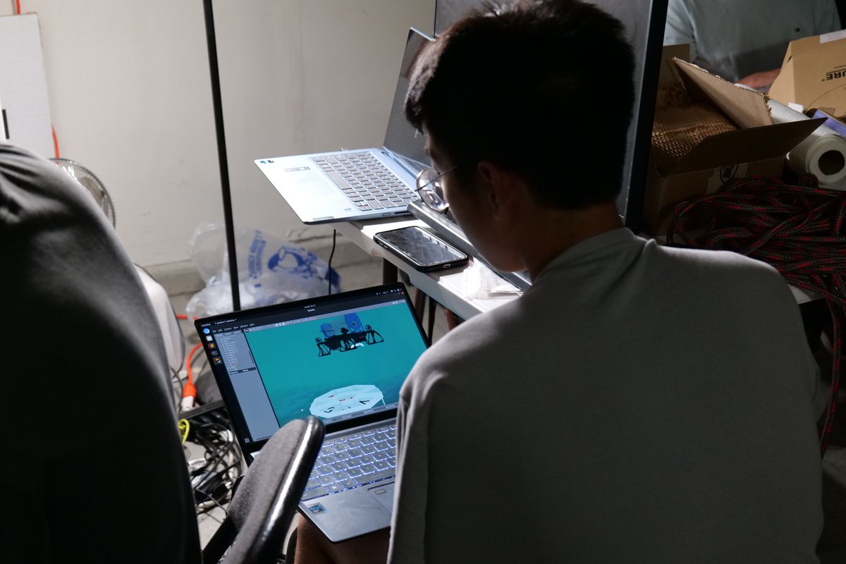 AVBotz's tweet photo. Day 54: Elections &amp; Another Late Night

Photo 1: Future president, Angad Bhargav, giving his speech 

Photo 2: Midnight grind

Photo 3: Craig running DHD task in the simulator 

Photo 4: Eaton installing a new PCB for the MCU 

See you tomorrow! https://t.co/htYlI2fU6K