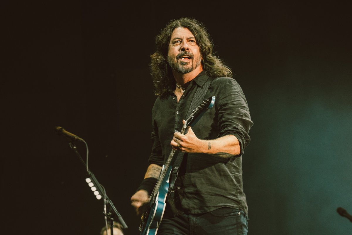 foofighters's tweet photo. JAPAN!!! 🇯🇵🤘
Thank you @fujirock_jp!

Photos: © Taio Konishi
#fujirock #fujirock2023 https://t.co/2jMAHz6ibV