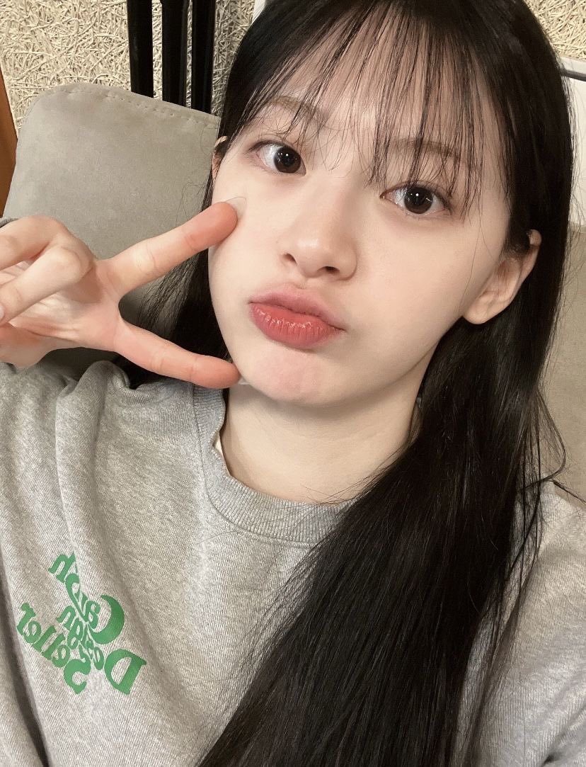 simsuyeon12's tweet photo. <MAIN TWEET>
센유의 메인트윗 여기따
센유매입- 매입했유
센유퇴근-퇴근했유
#메인트윗 #MAIN_TWEET https://t.co/yi25fpkA5X