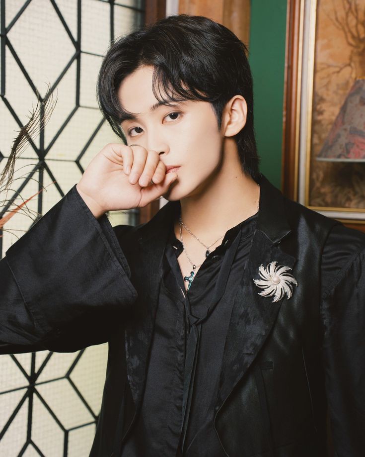 TherRockstar's tweet image. Pretty Alpha 

— dongmark aboverse au
by urrAbastard