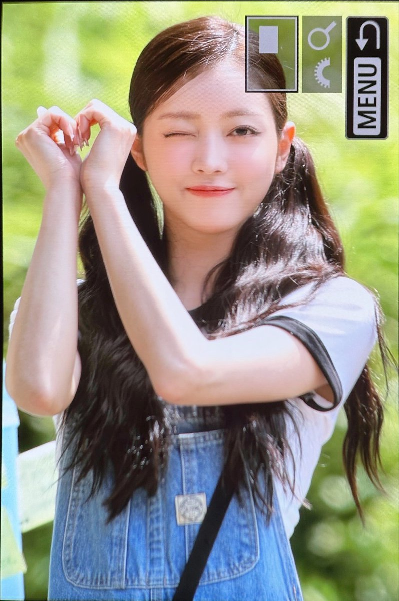 Cherrys_Box's tweet photo. 230730 인기가요 미니팬미팅 유아 프리뷰
#오마이걸 #유아 #ohmygirl #yooa @WM_OHMYGIRL 
🍒인간체리 그 자체 https://t.co/JKh4hXe8kr