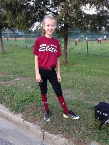 Travel Ball ✅
So much fun representing Carolina Elite for so many years. Forever grateful for the people I’ve met and lessons I’ve learned. <a href="/ERAUSoftball/">Embry-Riddle Softball</a> I’m coming for you!! <a href="/EliteGleason/">Carolina Elite SC 16U National Gleason</a> <a href="/Carolinaelitesg/">Shaun Gleason</a>