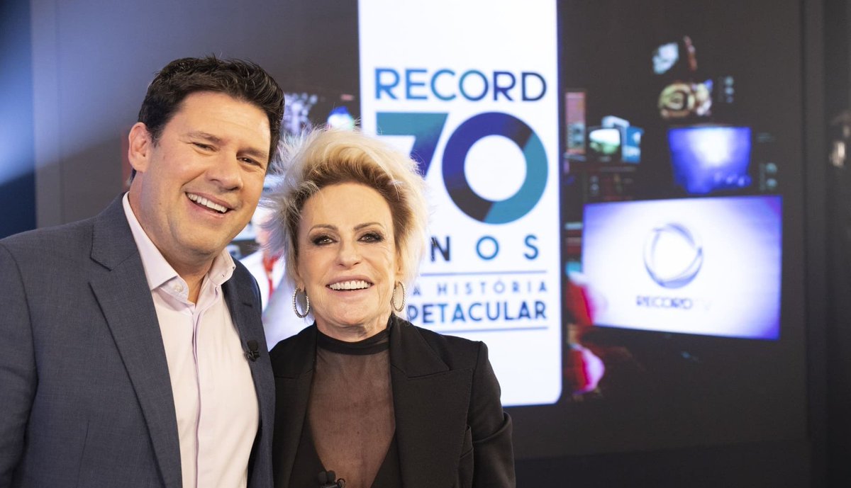 CentraldaTV_'s tweet photo. O #DomingoEspetacular hoje irá exibir a participação de Ana Maria Braga no quadro "Record 70 Anos". Ela irá relembrar os principais momentos de sua passagem pela emissora e o icônico #NoteEAnote, programa que apresentou entre 1993 e 1999. https://t.co/rScemWT1WD