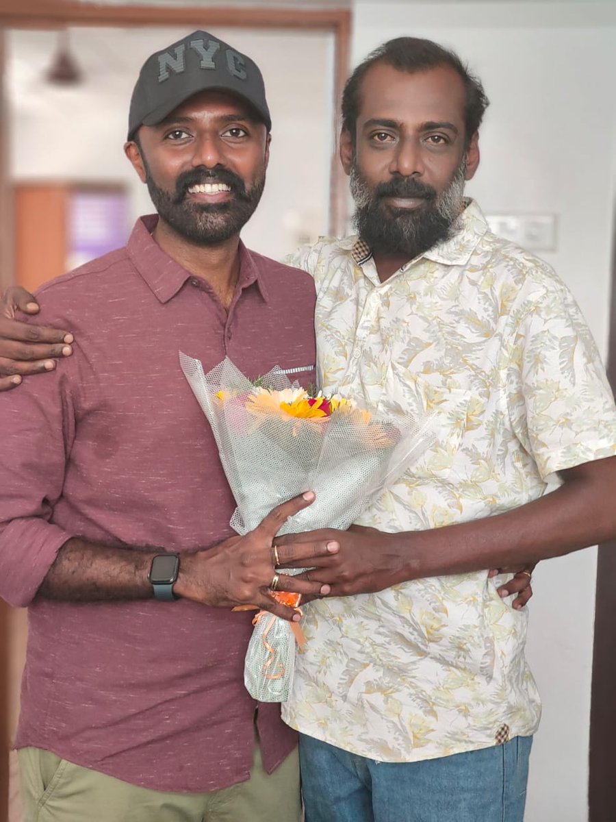 rajkumar_pro's tweet photo. Social Activities, Actor, Producer, Distributor Jenish @VeeJenish
#HappyBirthdayJenish
#VeeJenish #Jenish #ActorJenish #ActionReaction
@johnmediamanagr
@rajkumar_pro
@PROSakthiSaran https://t.co/9R0rVOSwqW