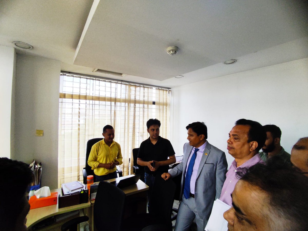 WinkyTechLtd's tweet photo. Bangladesh Hi-Tech Park Authority এর সম্মানিত ব্যবস্থাপনা পরিচালক জি এস এম জাফরুল্লাহ, এনডিসি মহোদয়, আমাদের উদ্ভাবনী নিরাপত্তা অ্যাপ Self Protect এবং Winky Tech টিম এর কার্যক্রম পরিদর্শন করেন। 

#ICTDivision #bhtpa #selfprotectapp #winkytech #12apbn https://t.co/jj6WAqOASr