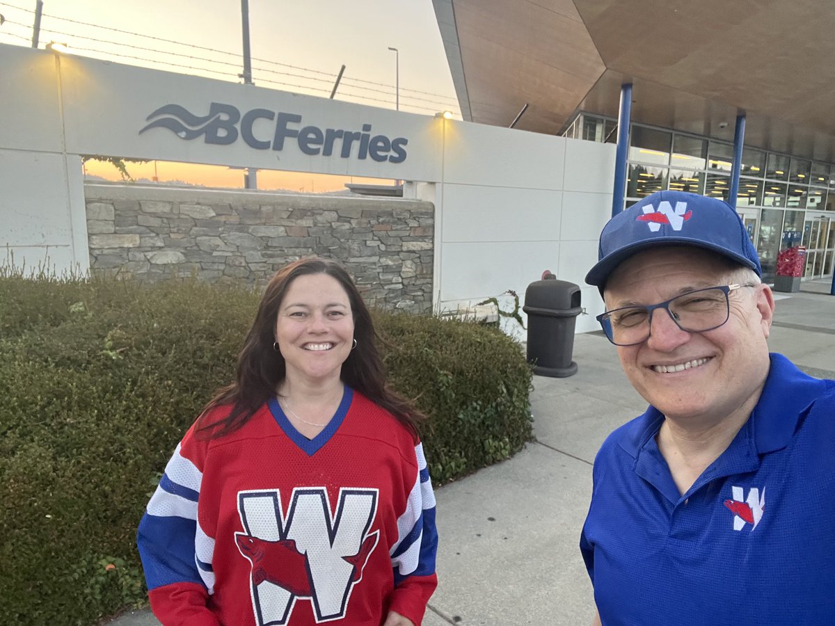 MPJulian's tweet photo. Congratulations to the #NewWest @Salmonbellies for winning @WLA regular season by beating #Timbermen in #Nanaimo! Terrific local MP @LisaMarieBarron is a great sport & proudly wore the #Bellies jersey after losing our bet on game. Playoffs next - then #MannCup 25! https://t.co/KIUEVmnOGd