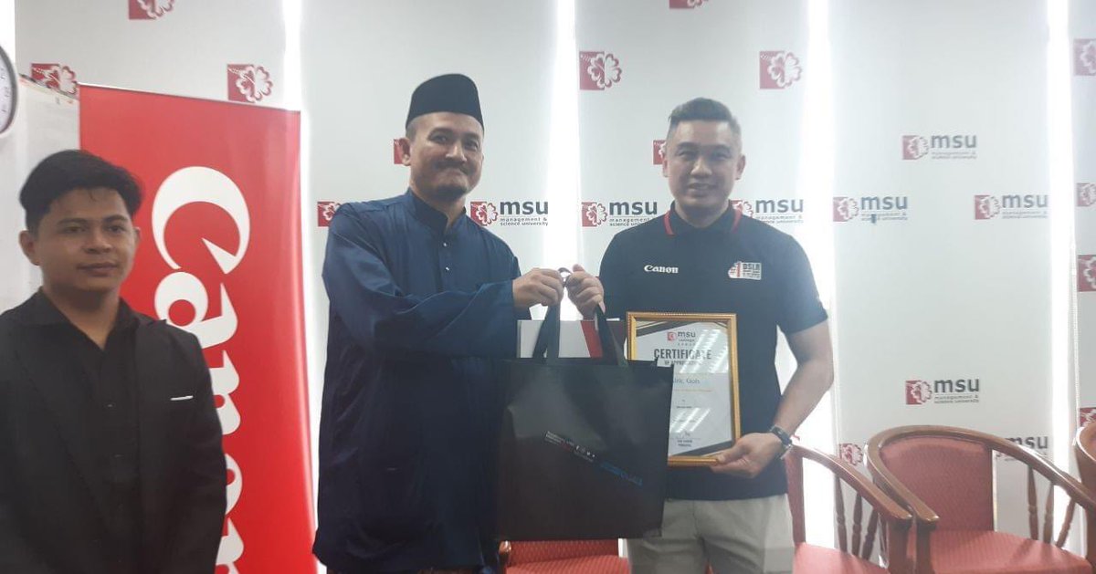 MSUCSabah's tweet photo. Thank you to #CanonMalaysia and the speaker Alric Goh for sharing the knowledge about #basicphotography techniques with us. We left feeling motivated and excited to start taking good photos. We can't wait to see what the future holds!
EOS Community Sabah
#GETClub
#softskill https://t.co/nzSP10U4PK