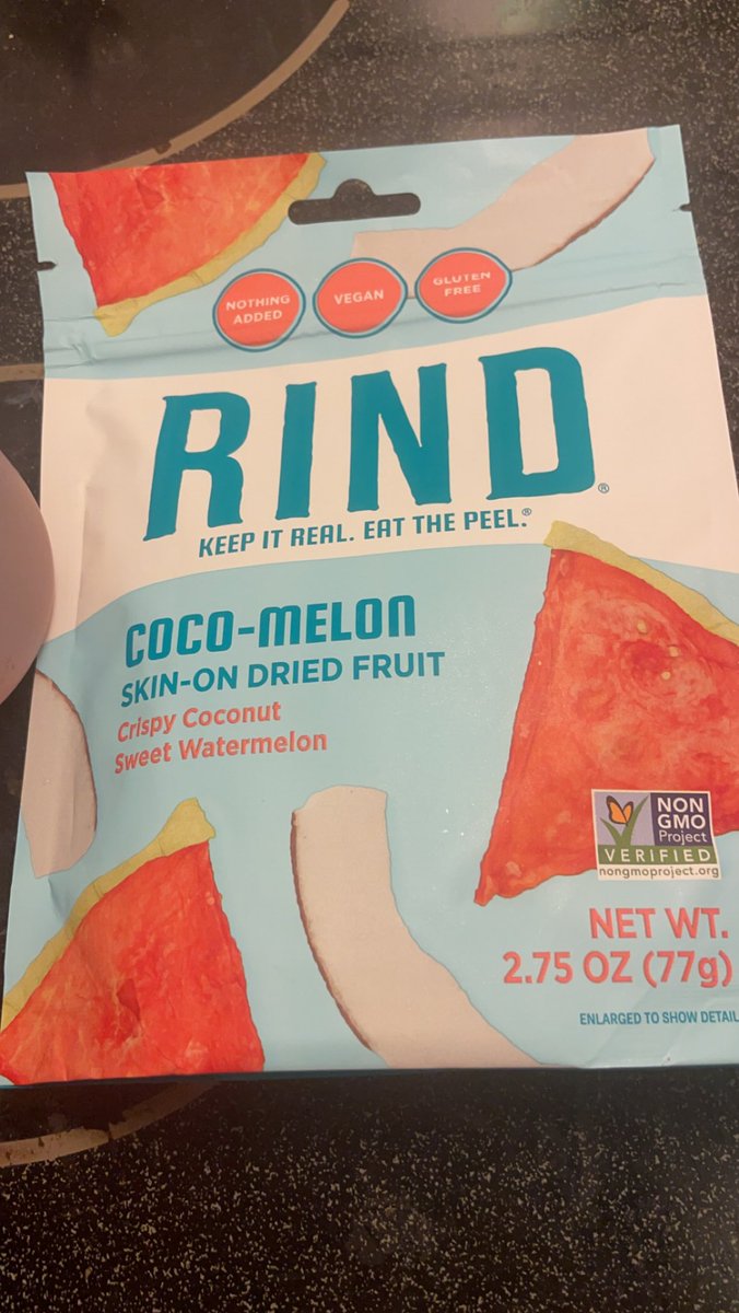 _LilMissCris's tweet image. These are actually great y’all #rind #vegansnacks
